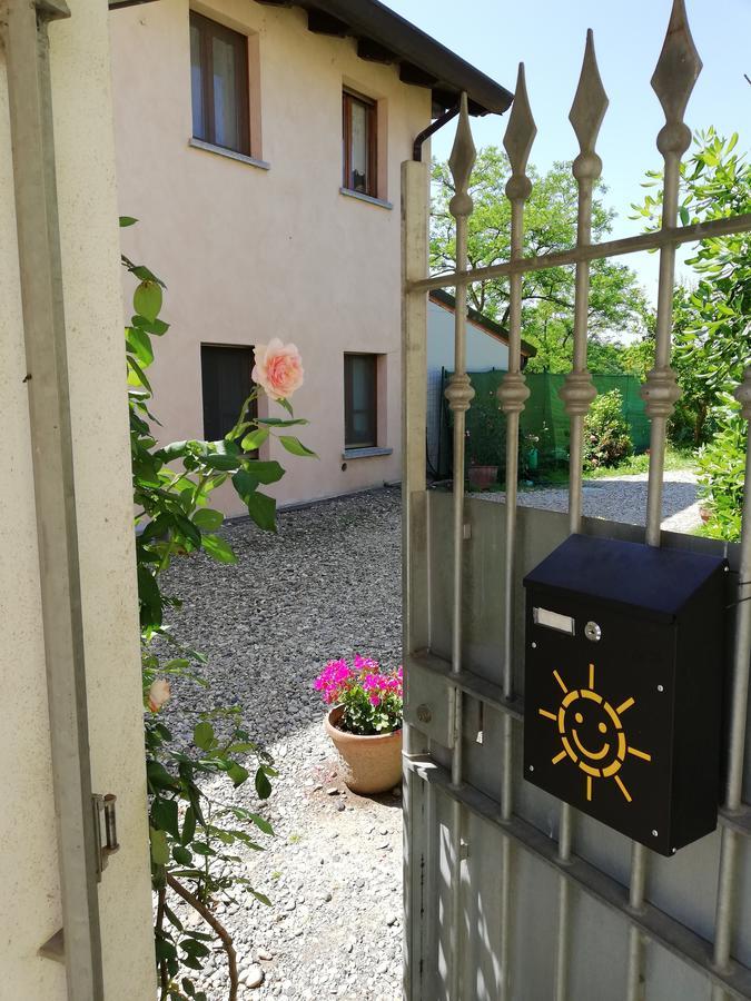 L'Ape In Corte Casa Di Campagna, Via Francigena Stanze E Colazione Vaccarizza Exterior foto